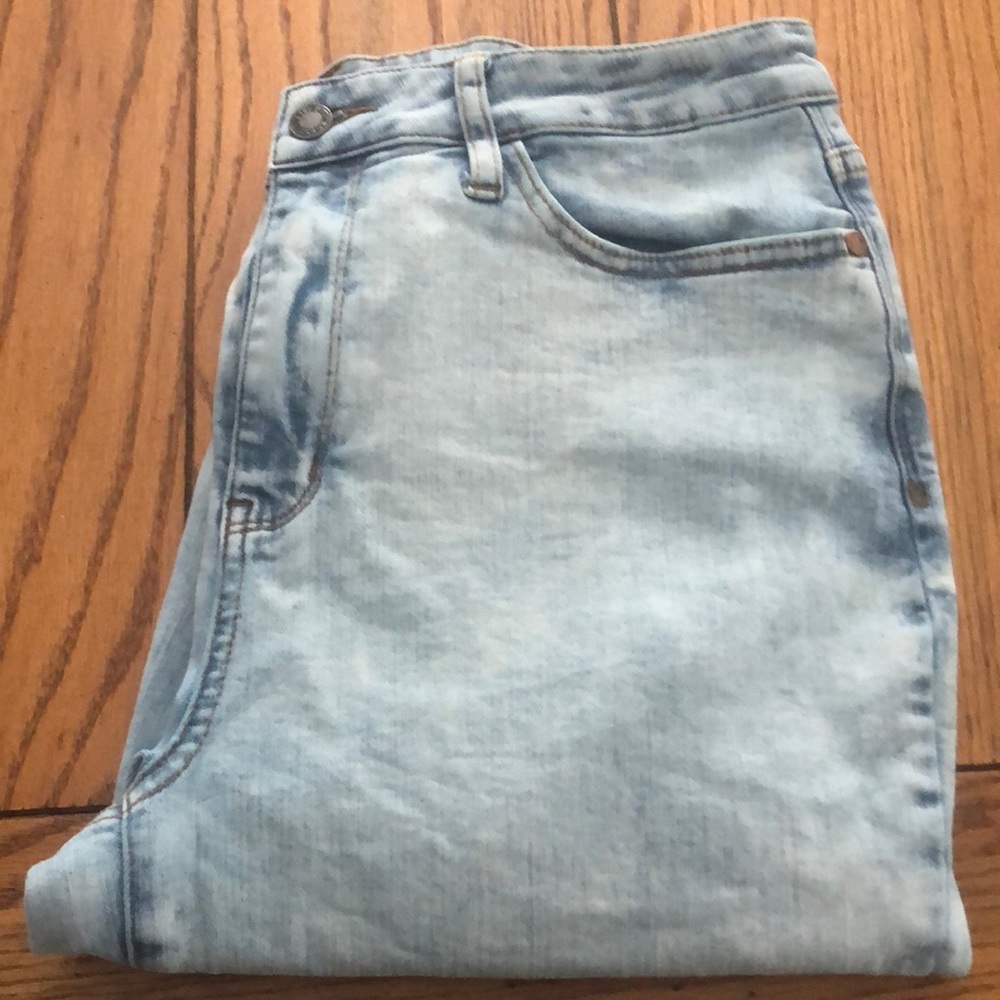 Acid washed Judy Blues